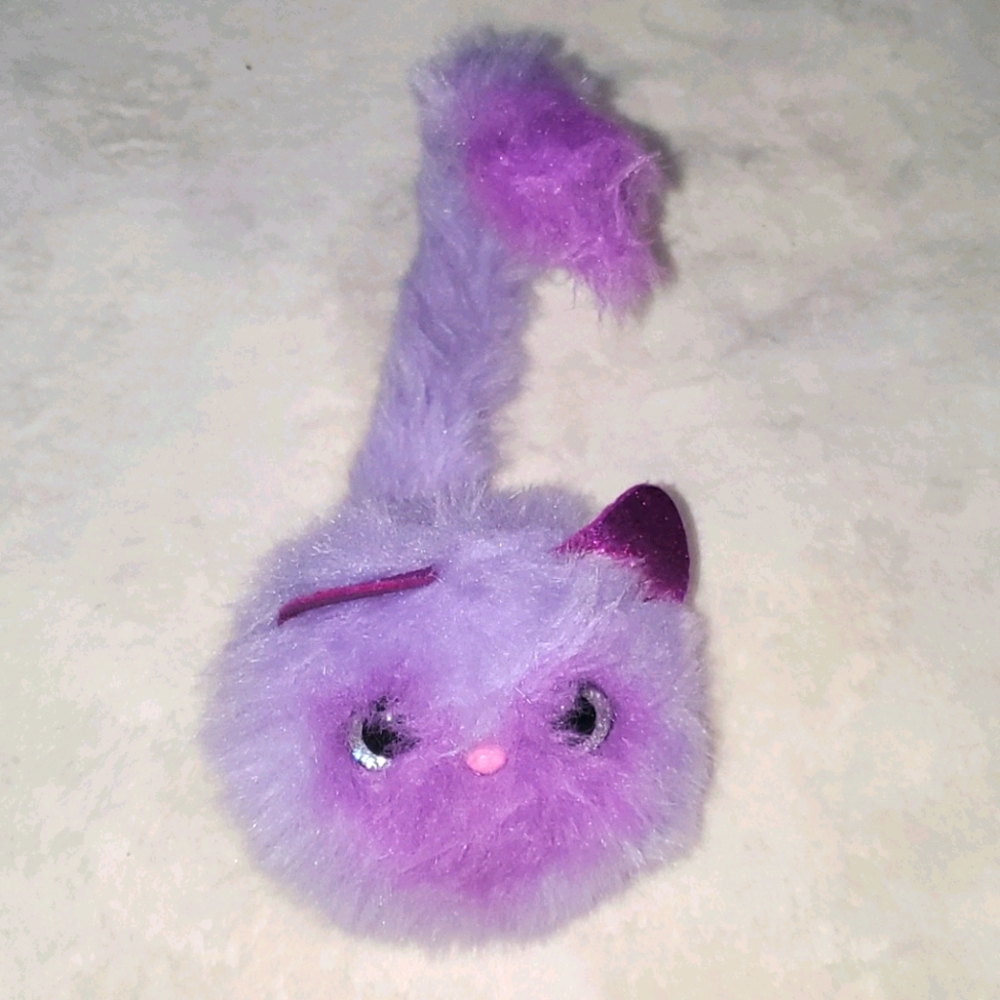 ** FINAL CLEARANCE** Pomsies Interactive Toy